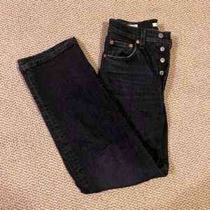 Levi’s Ribcage Straight